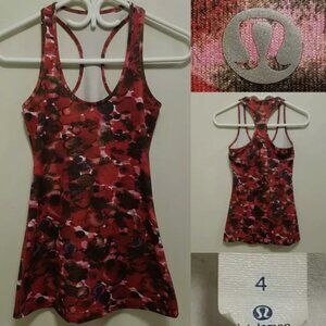 Lululemon Poppy Petals Tank 4 XS Berry Rumble Camouflage Racerback Cool Top